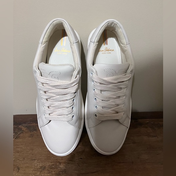 NWOT! Sam Edelman Ethel Sneaker. - Picture 3 of 12